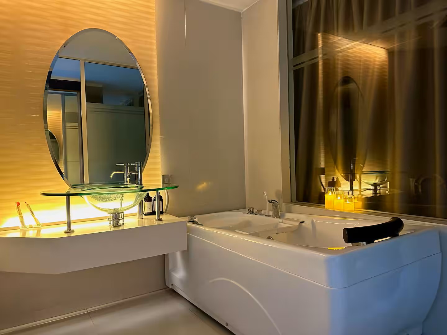 Private jacuzzi suite in Kuala Lumpur